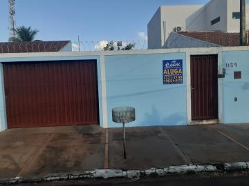 Alugar Casa / Padrão em Barretos. apenas R$ 1.100,00